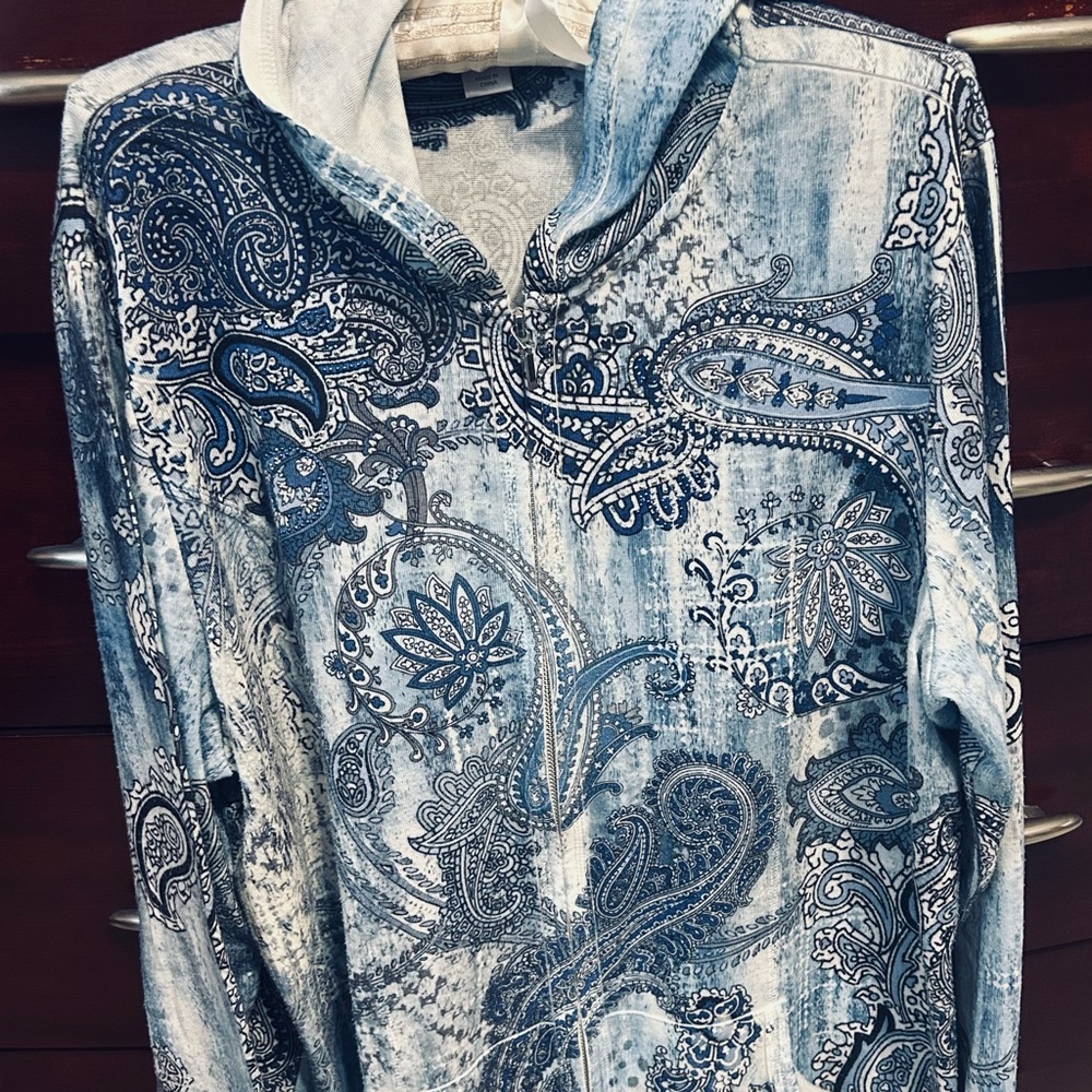 Chico's Blue and White Paisley Hoodie